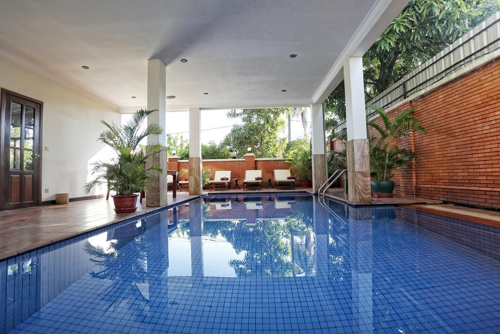 Shadow Angkor Villa Siem Reap Exterior photo