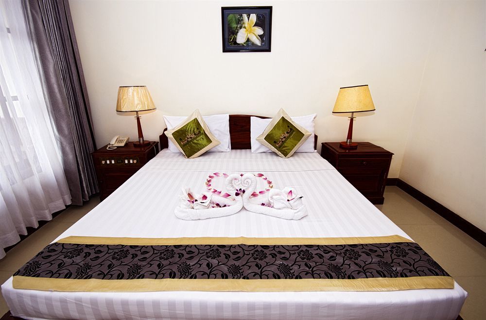 Shadow Angkor Villa Siem Reap Room photo