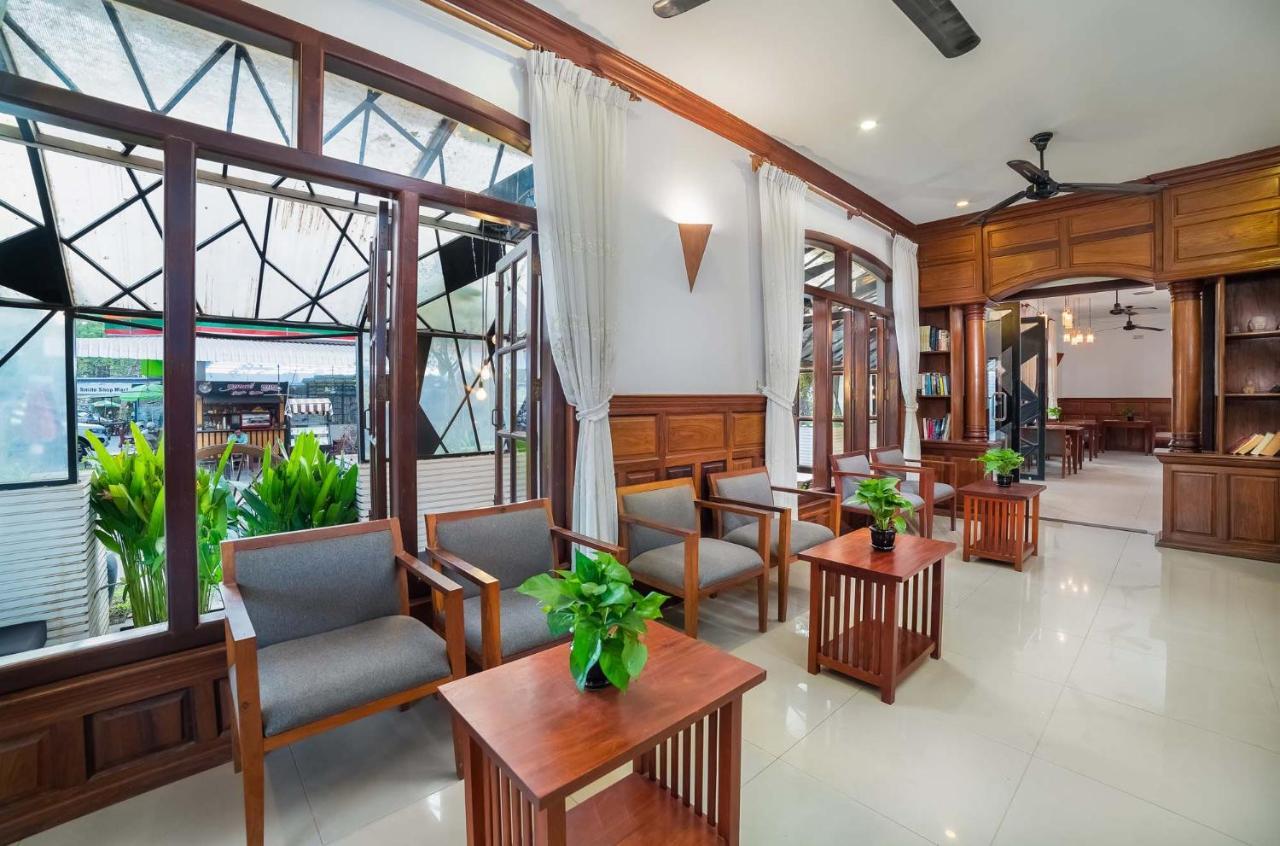 Shadow Angkor Villa Siem Reap Exterior photo